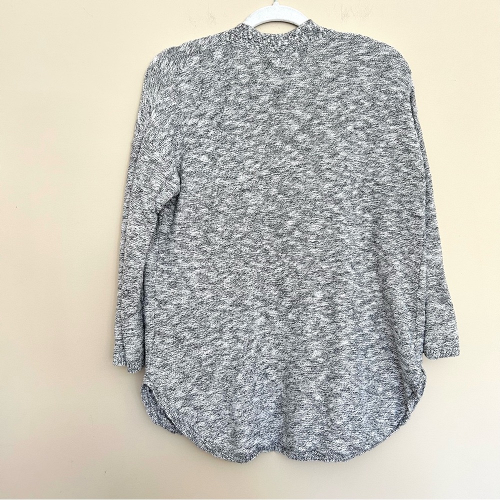 Old Navy Women’s Gray Marled Knit Open Cardigan - Picture 6 of 9